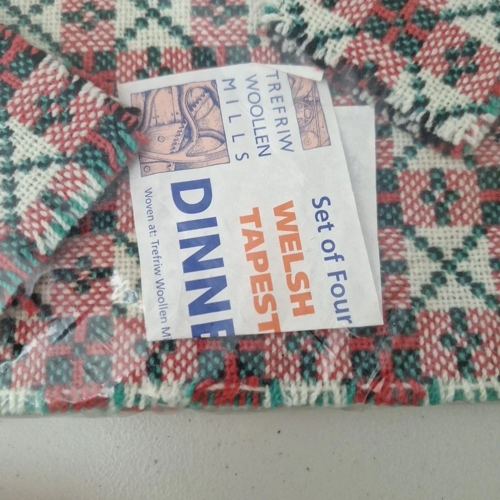 RARE Vintage 100% Wool Welsh Tapestry 4 Dinner Place Mats 4 Coasters NEW SEALED